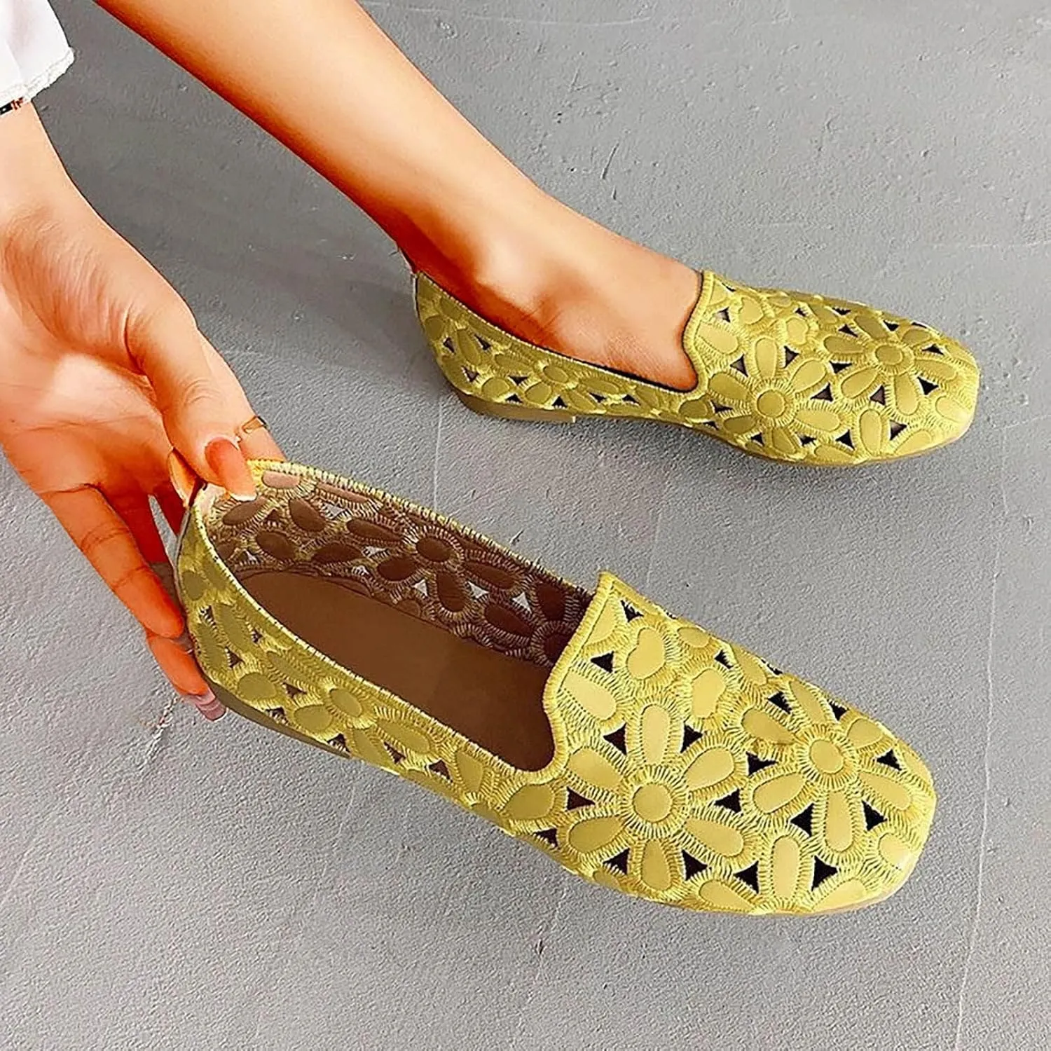 Flats Shoes Women Hollow Out Loafers Comfort Slip on Flats Breathable Dress Shoes Walking Shoes Casual Office Shoes