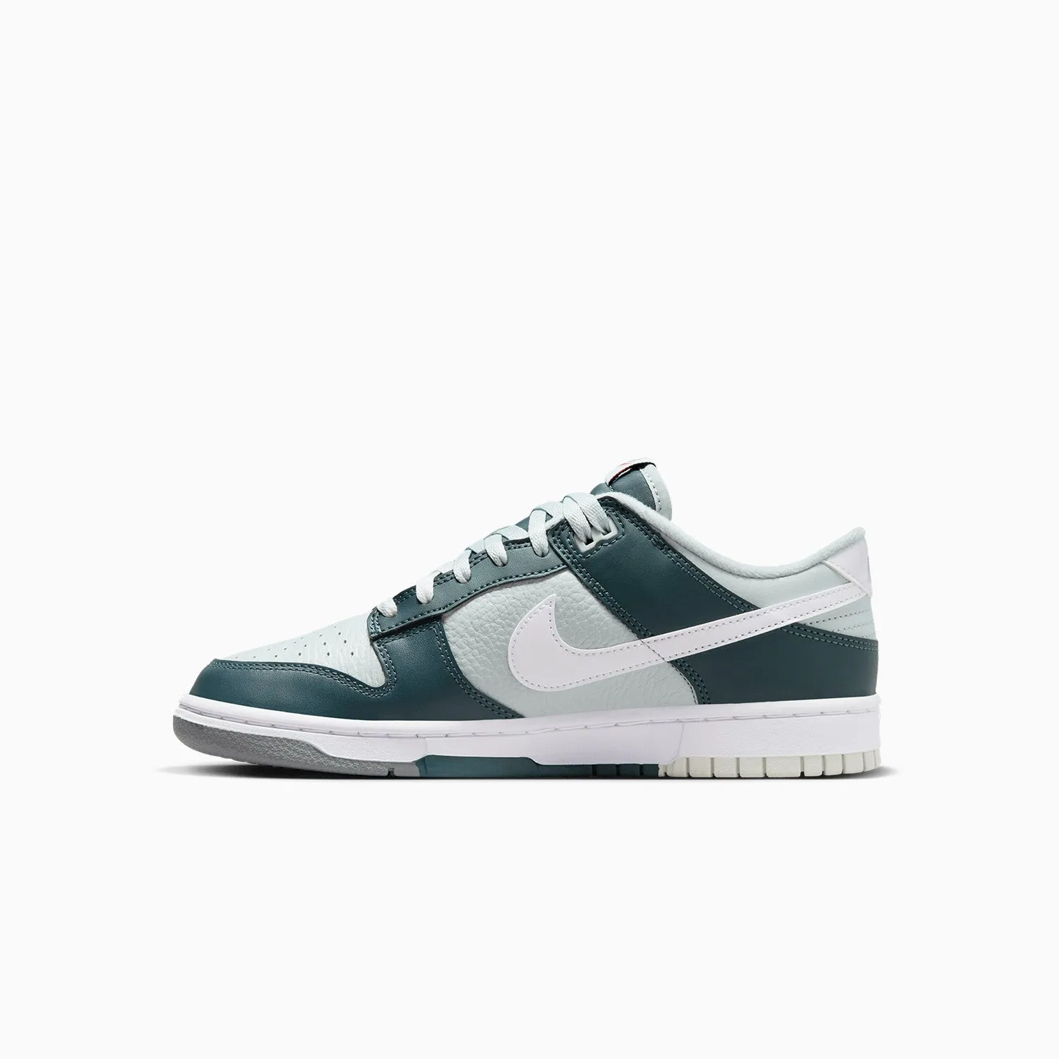 Men's Dunk Low Retro Premium "Split"